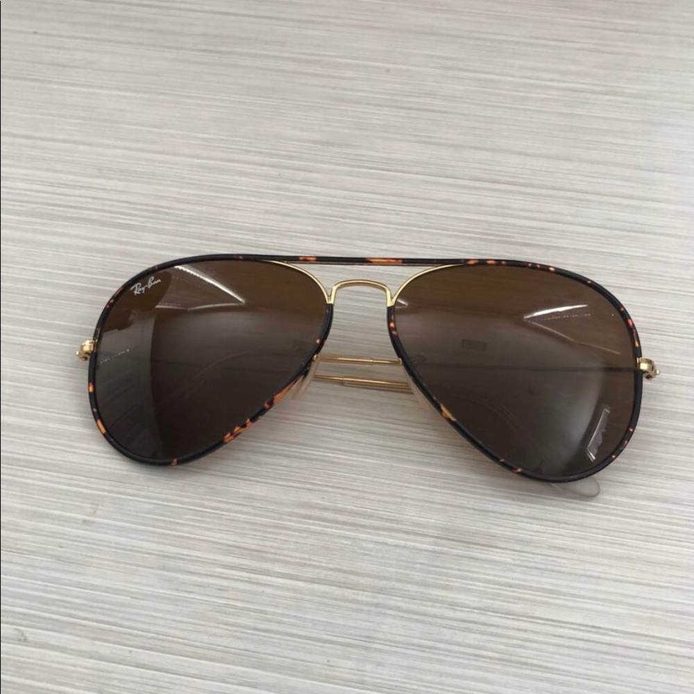 ray ban aviators